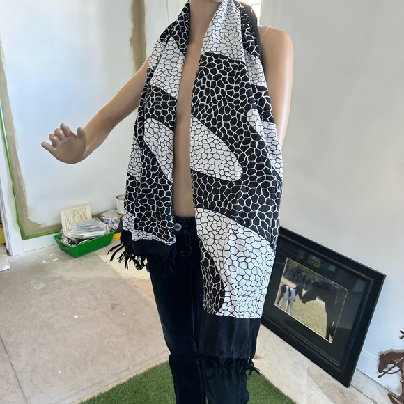 New Scarf: Rio De Janeiro, Brazil, Copacabana - Picture 6 of 12